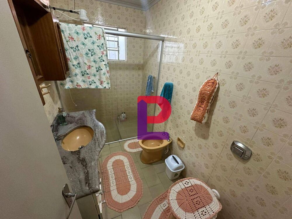 Casa à venda com 3 quartos, 140m² - Foto 7