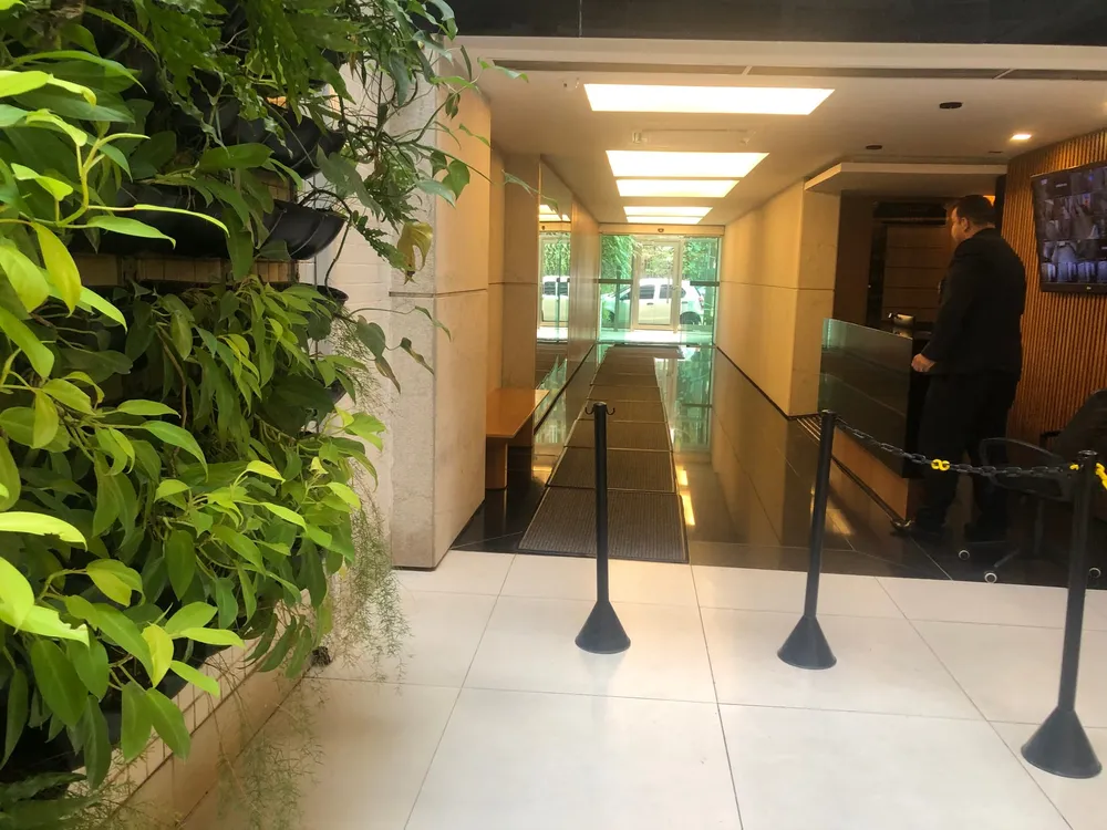 Loja-Salão, 140 m² - Foto 1