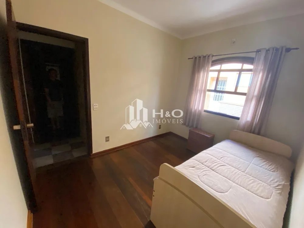 Casa, 4 quartos, 160 m² - Foto 1