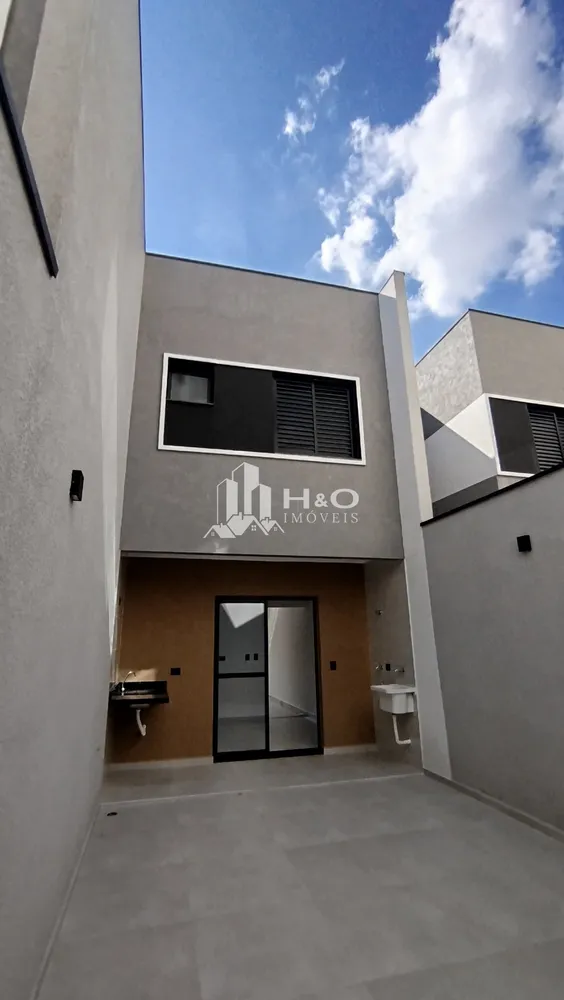 Sobrado, 2 quartos, 111 m² - Foto 1
