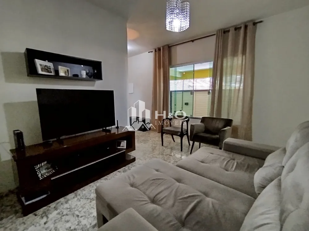 Casa, 3 quartos, 124 m² - Foto 1