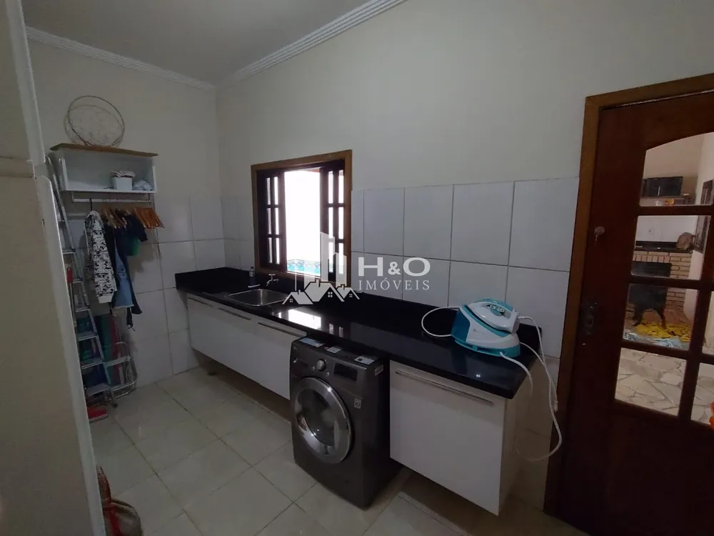 Sobrado, 5 quartos, 352 m² - Foto 2