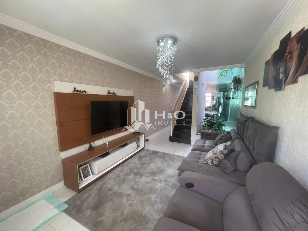 Sobrado, 3 quartos, 158 m² - Foto 1