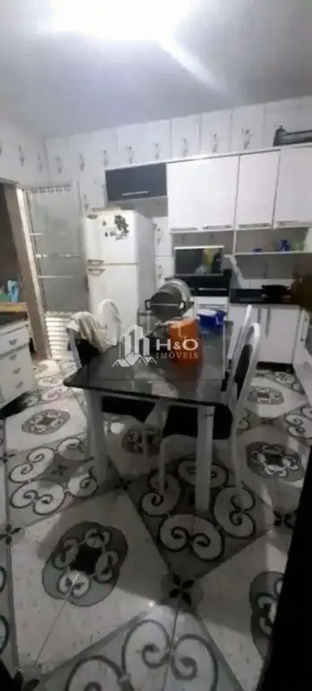 Casa, 5 quartos, 180 m² - Foto 1
