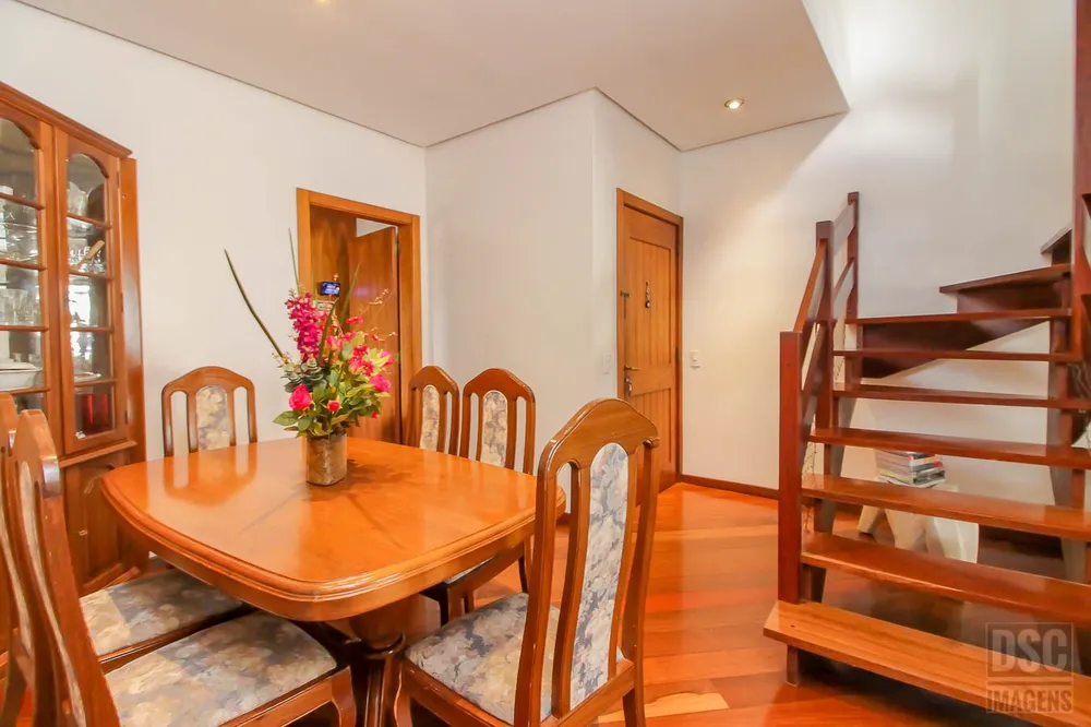Cobertura, 3 quartos, 230 m² - Foto 3