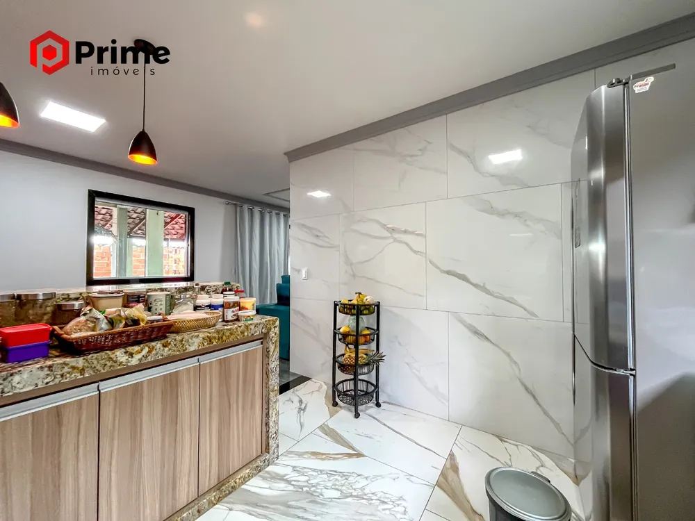 Casa, 4 quartos, 230 m² - Foto 2