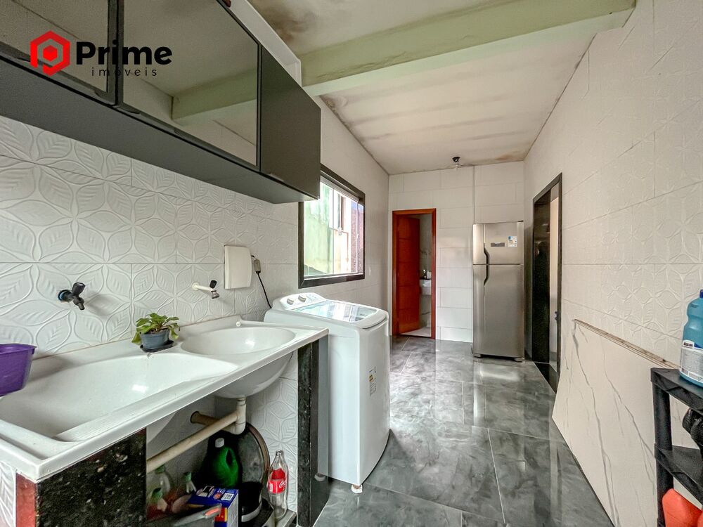 Casa, 4 quartos, 230 m² - Foto 1