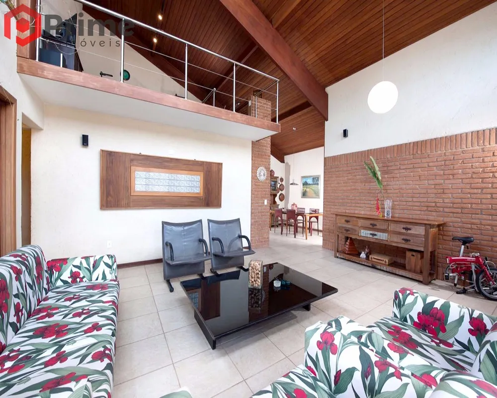 Casa, 4 quartos, 300 m² - Foto 1