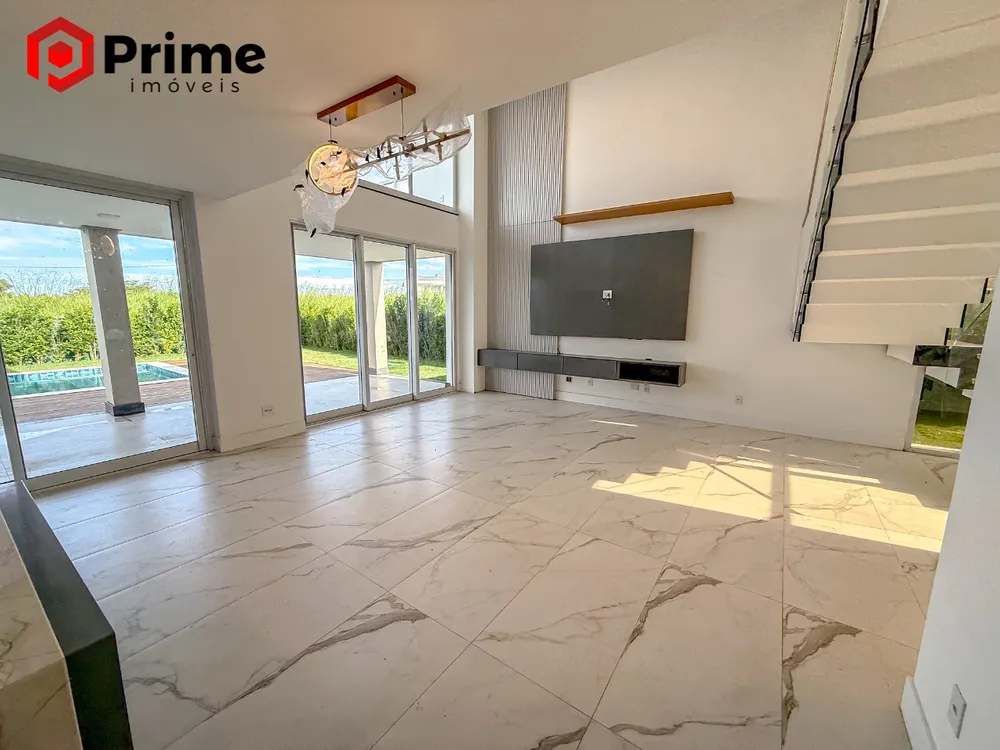 Casa, 4 quartos, 380 m² - Foto 1