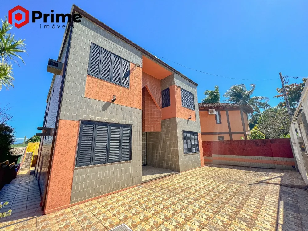 Casa, 4 quartos, 263 m² - Foto 1