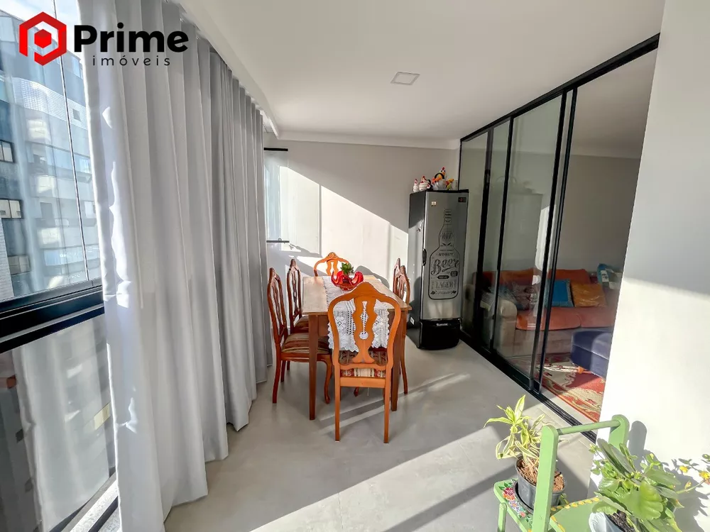 Apartamento à venda com 2 quartos, 89m² - Foto 4