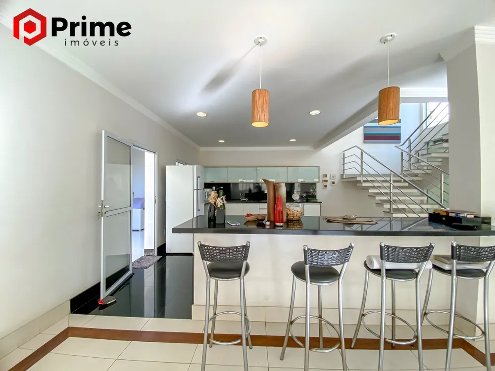 Casa, 5 quartos, 360 m² - Foto 1
