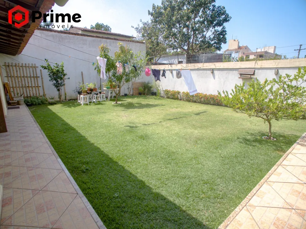 Casa, 5 quartos, 250 m² - Foto 8
