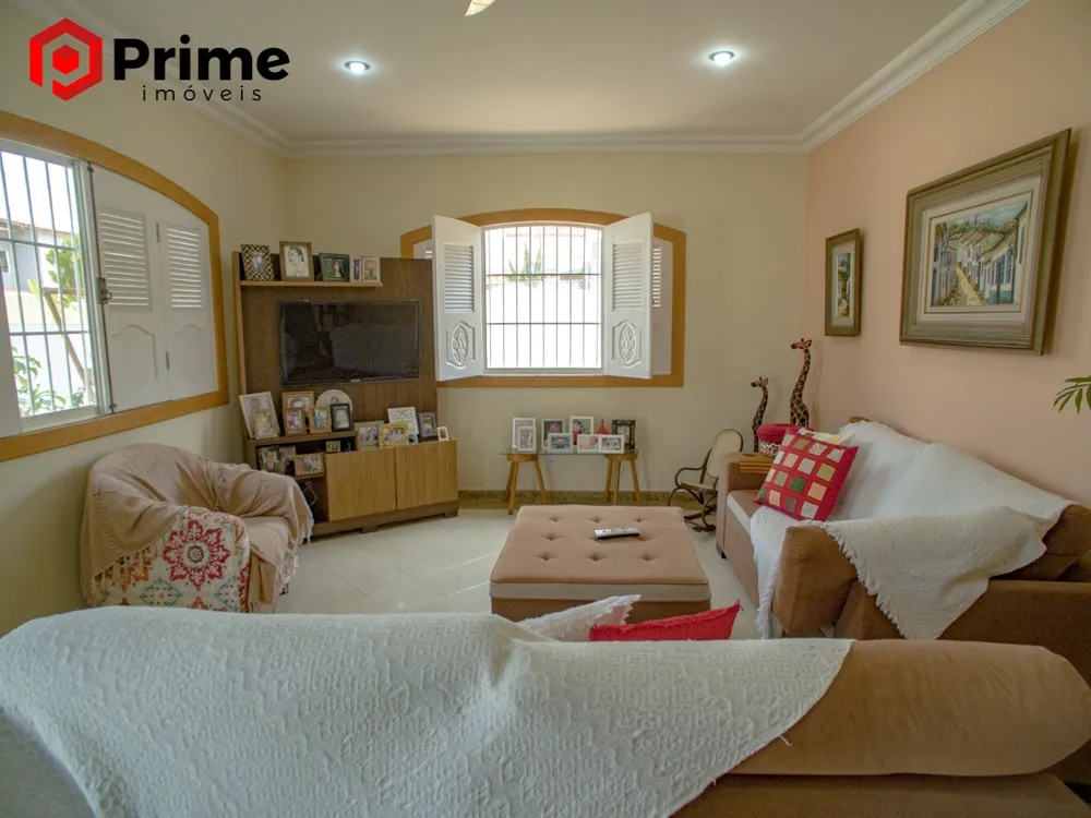 Casa, 5 quartos, 250 m² - Foto 1