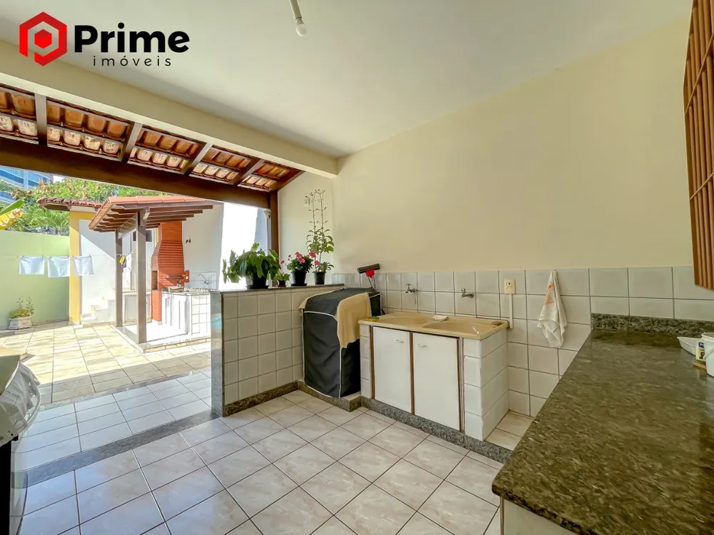 Casa, 3 quartos, 330 m² - Foto 3