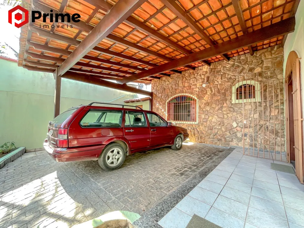 Casa, 3 quartos, 330 m² - Foto 1