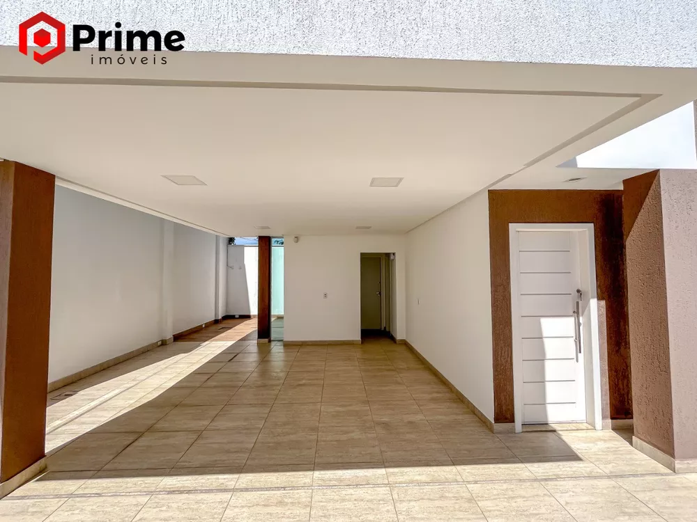 Casa à venda com 3 quartos, 129m² - Foto 3