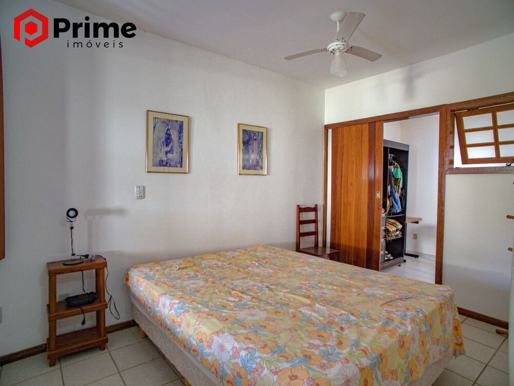 Casa à venda com 5 quartos, 145m² - Foto 9