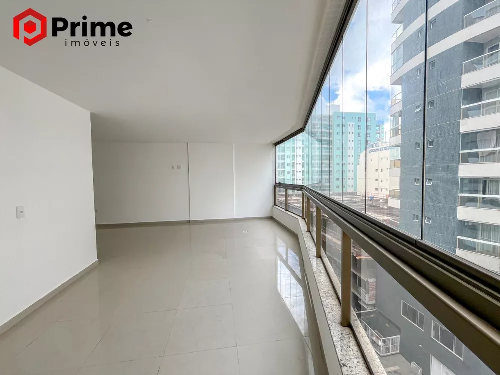 Apartamento à venda com 4 quartos, 146m² - Foto 3