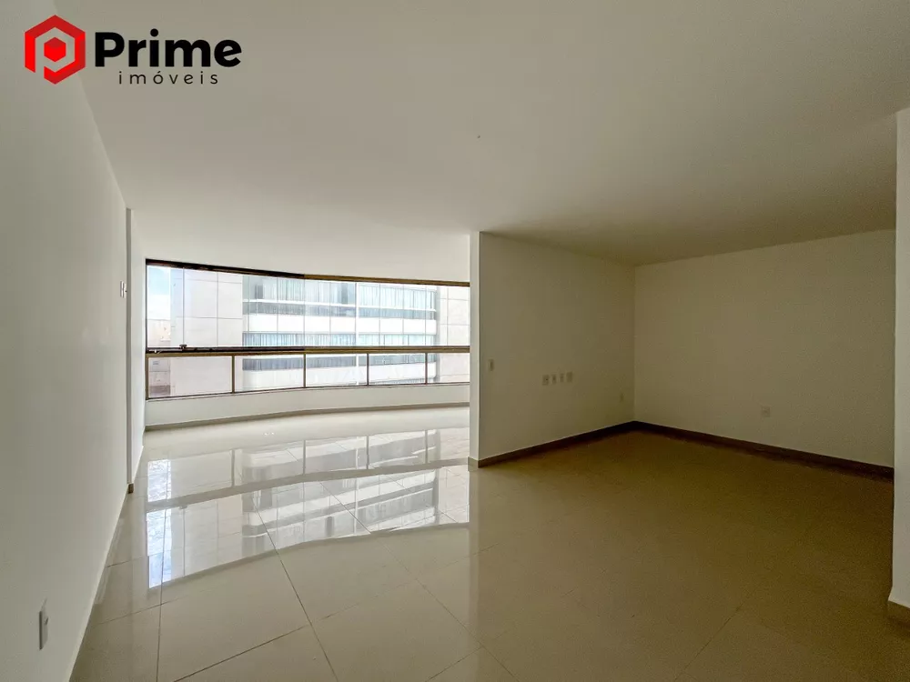 Apartamento à venda com 4 quartos, 146m² - Foto 2