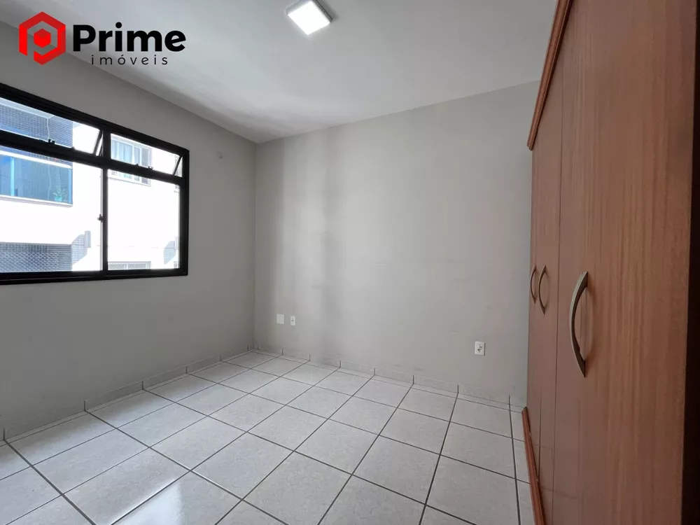 Apartamento à venda com 2 quartos, 80m² - Foto 8