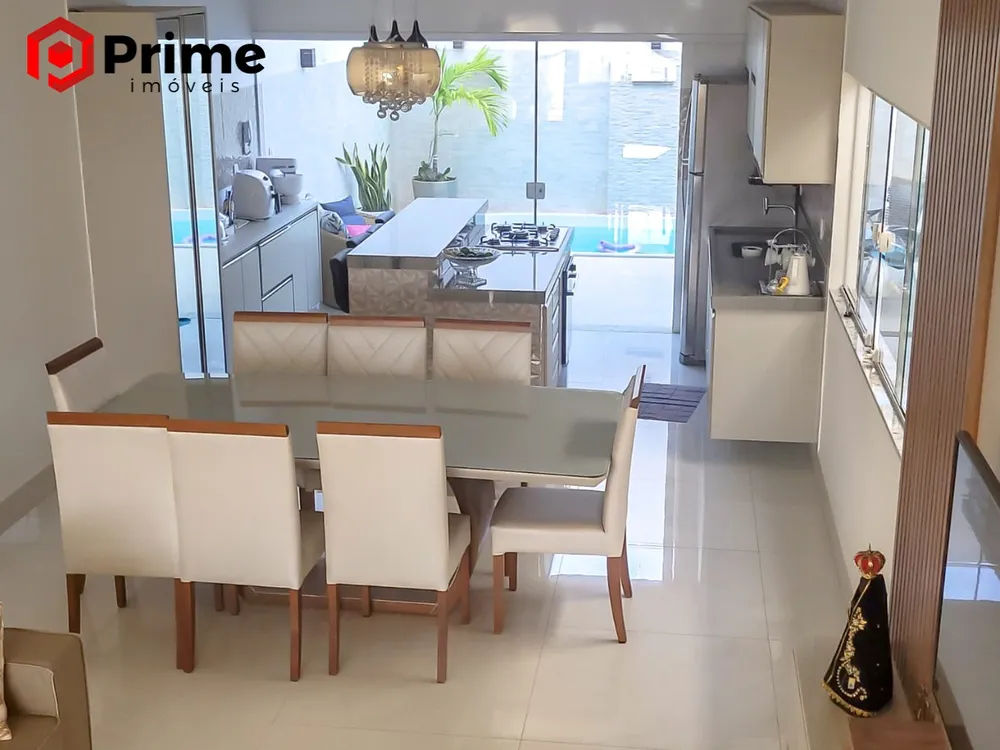 Casa, 3 quartos, 215 m² - Foto 2