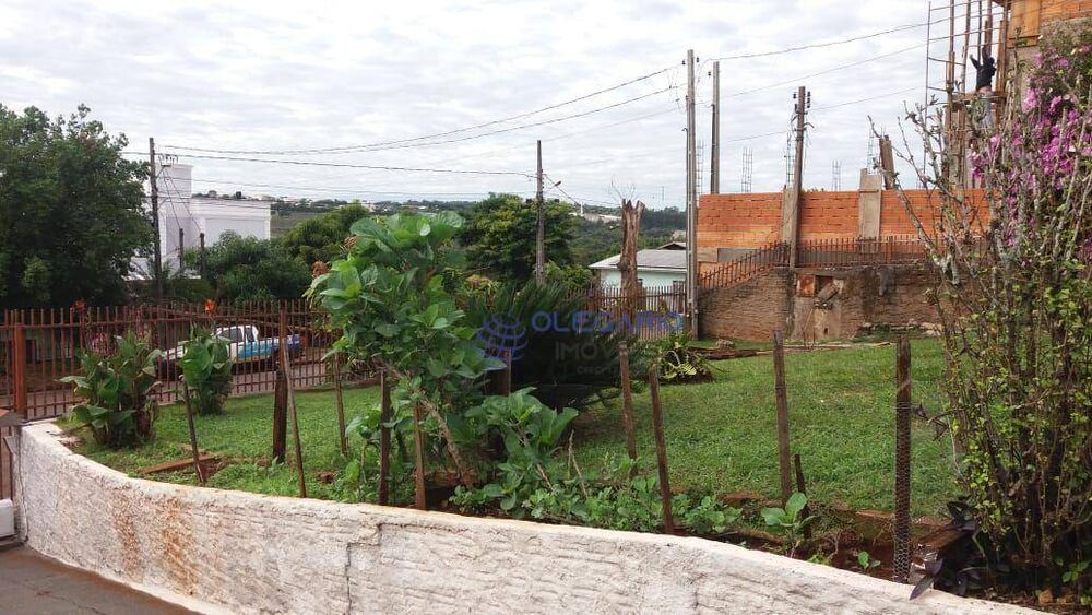Casa à venda com 4 quartos, 180m² - Foto 3