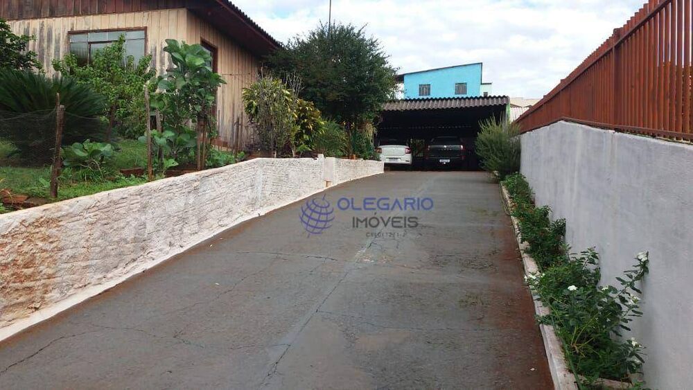 Casa à venda com 4 quartos, 180m² - Foto 4