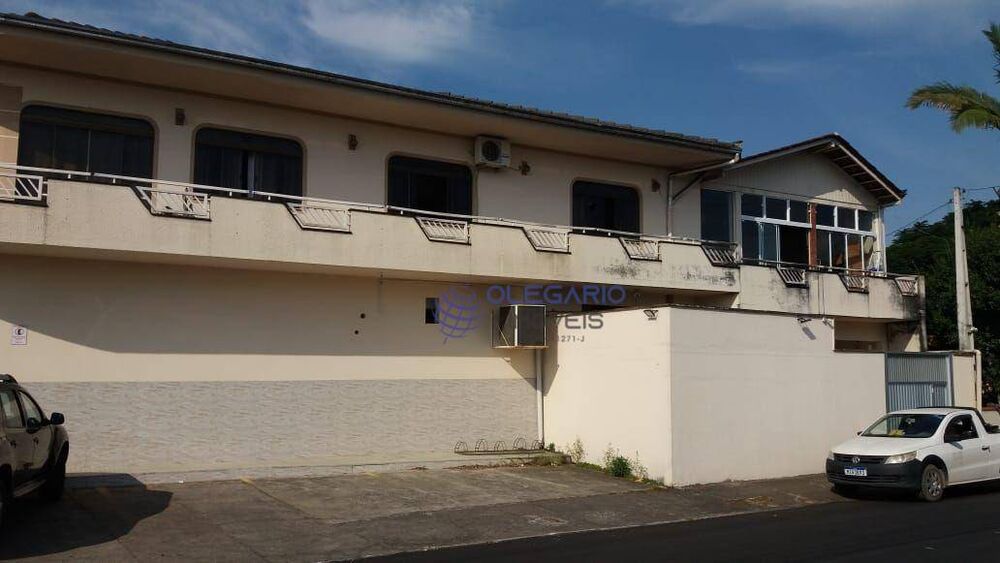 Sobrado, 4 quartos, 460 m² - Foto 1