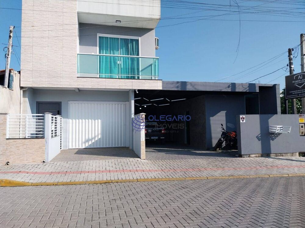 Sobrado, 2 quartos, 280 m² - Foto 1