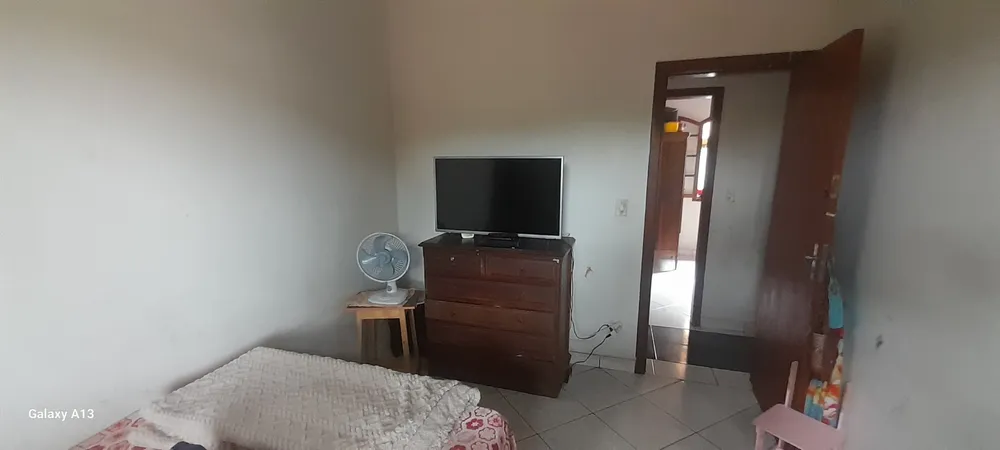 Casa, 5 quartos, 220 m² - Foto 9