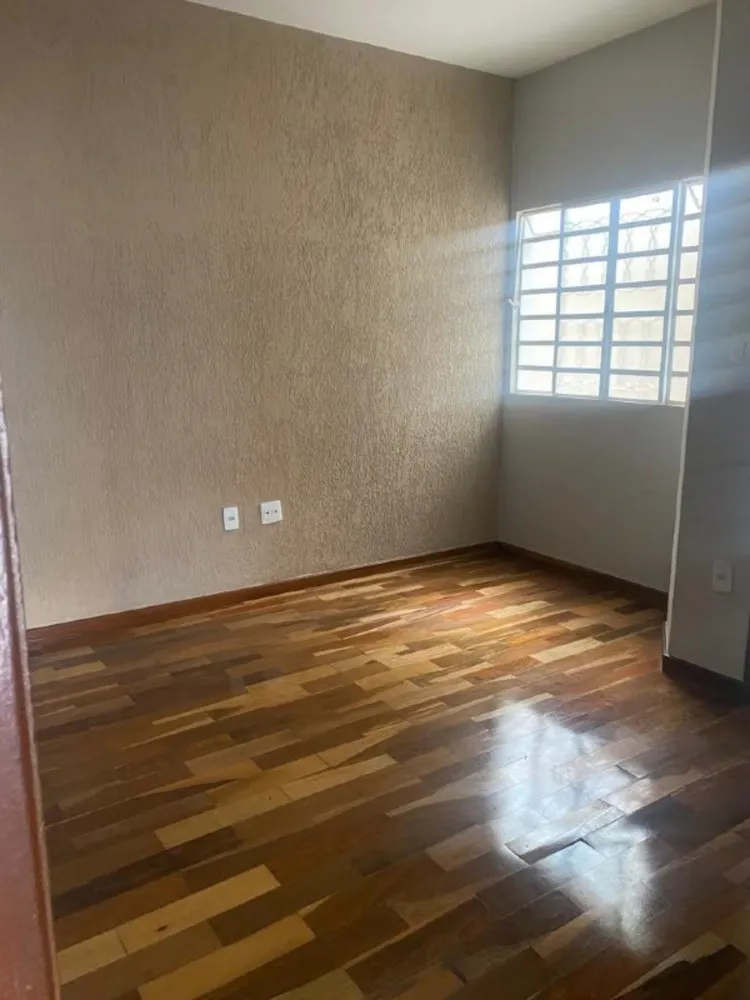 Casa, 3 quartos, 180 m² - Foto 3