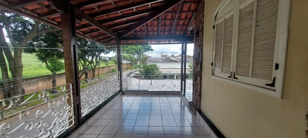 Casa, 6 quartos, 200 m² - Foto 13