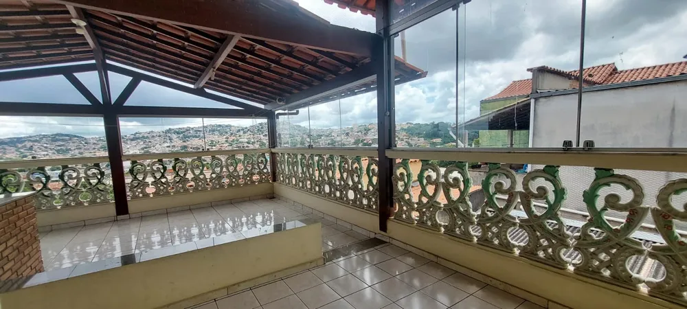 Casa, 6 quartos, 200 m² - Foto 11