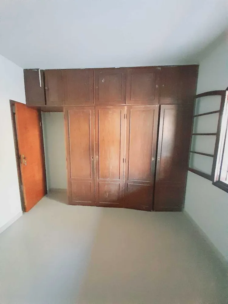 Casa, 4 quartos, 270 m² - Foto 9