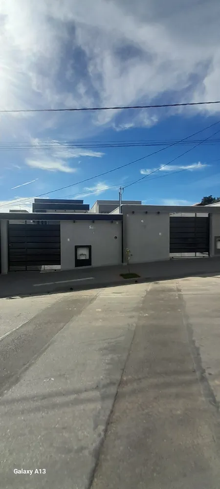 Casa, 3 quartos, 247 m² - Foto 1