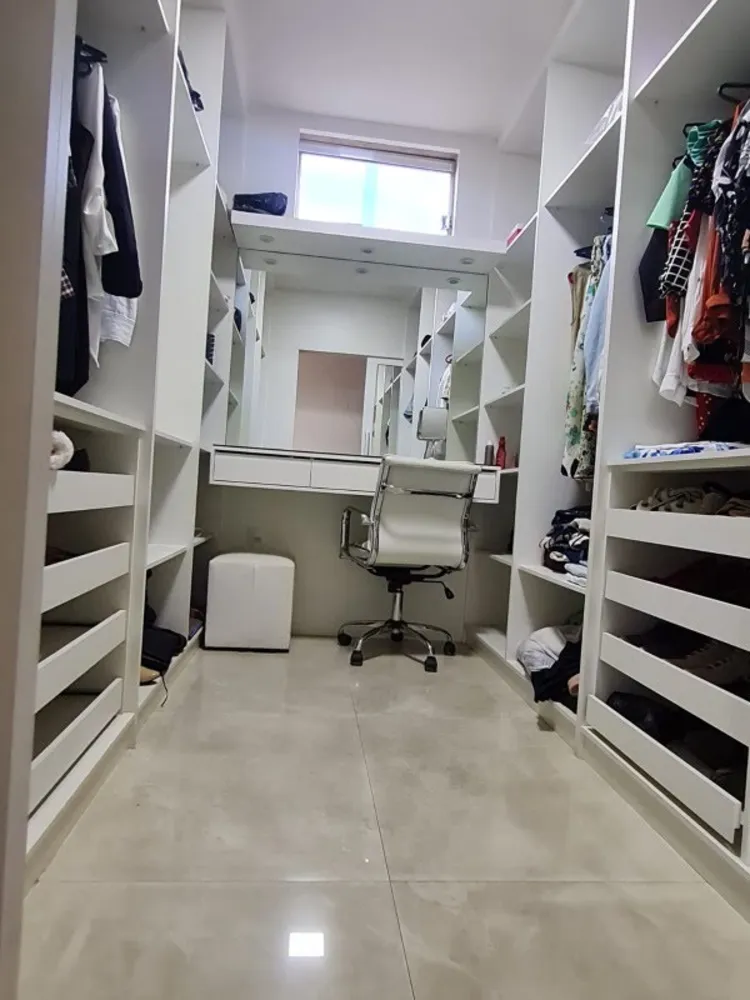 Casa, 4 quartos, 300 m² - Foto 4