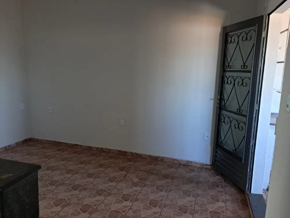 Casa, 1 quarto, 40 m² - Foto 2