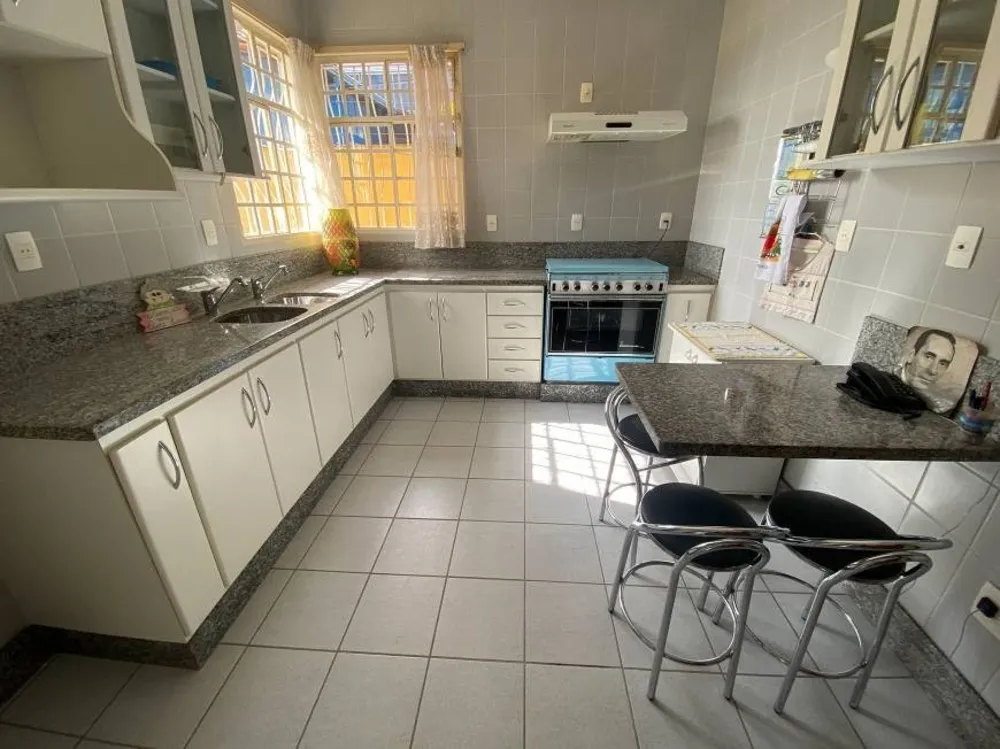 Casa, 3 quartos, 358 m² - Foto 3