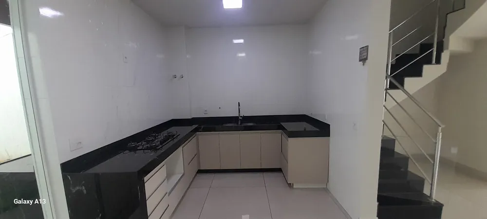 Casa, 3 quartos, 105 m² - Foto 1