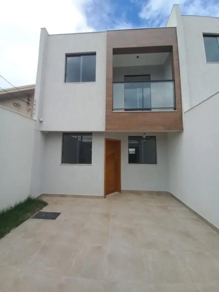 Casa, 3 quartos, 88 m² - Foto 2