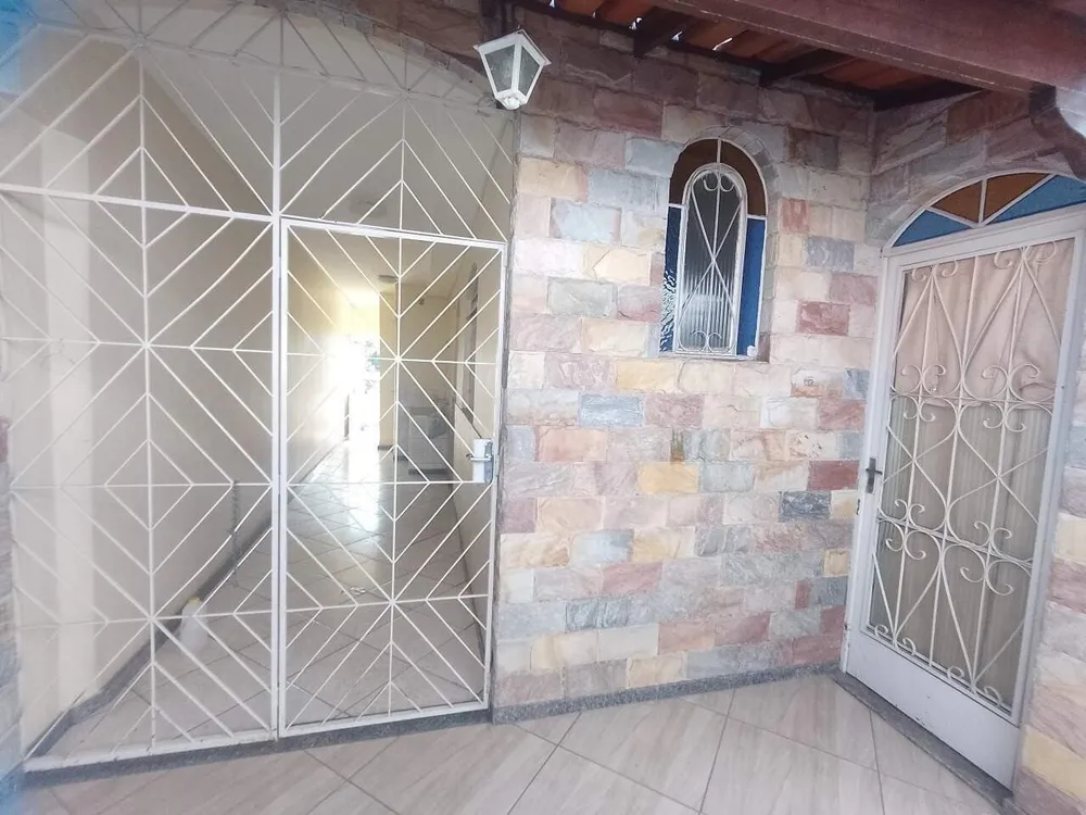 Casa, 3 quartos, 360 m² - Foto 2