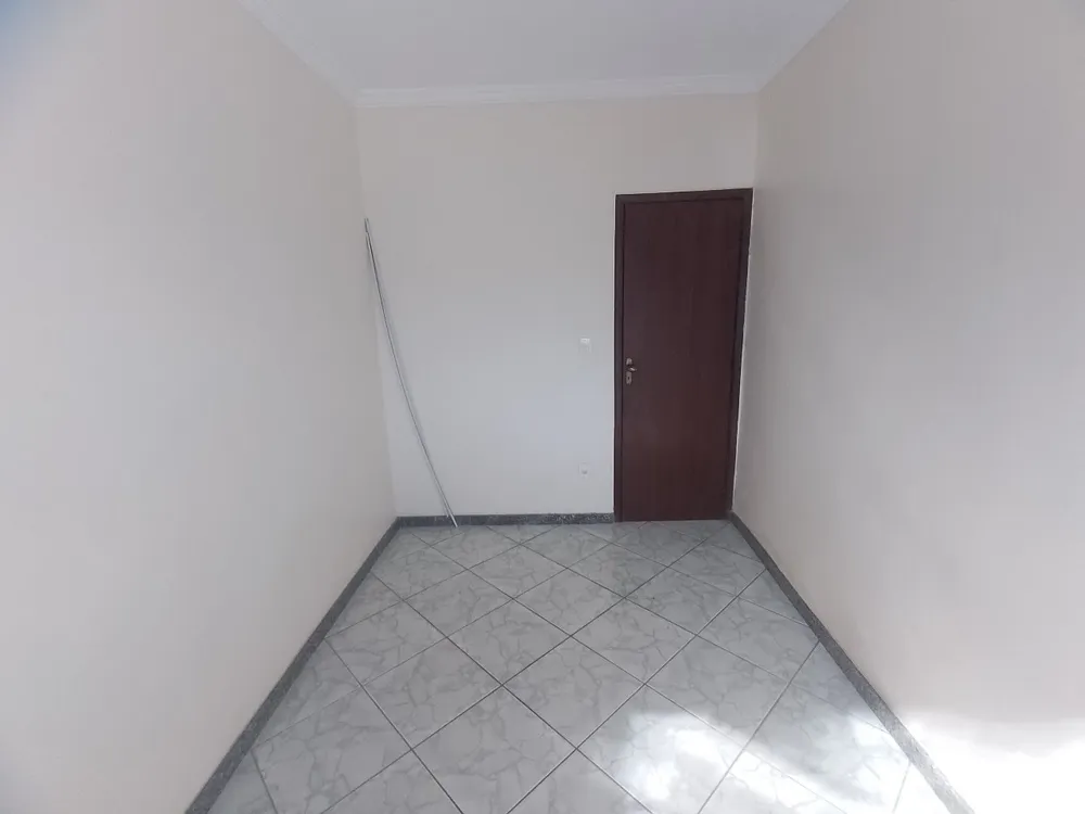 Casa, 3 quartos, 360 m² - Foto 3