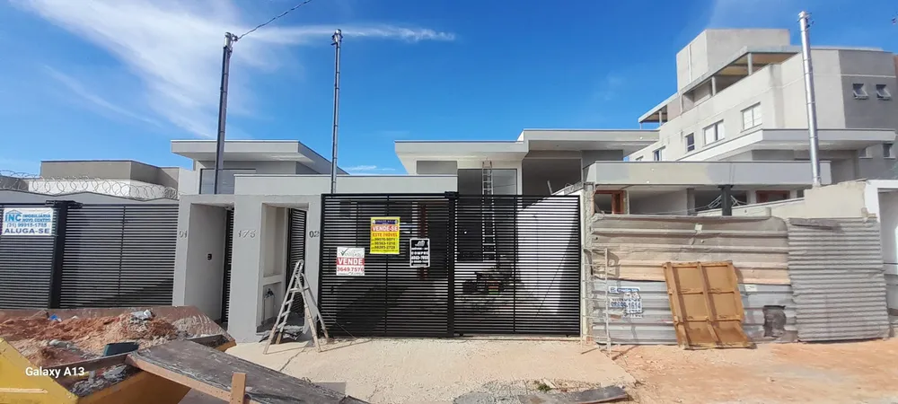 Casa, 3 quartos, 105 m² - Foto 1