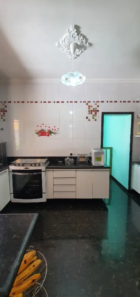 Casa, 3 quartos, 290 m² - Foto 4