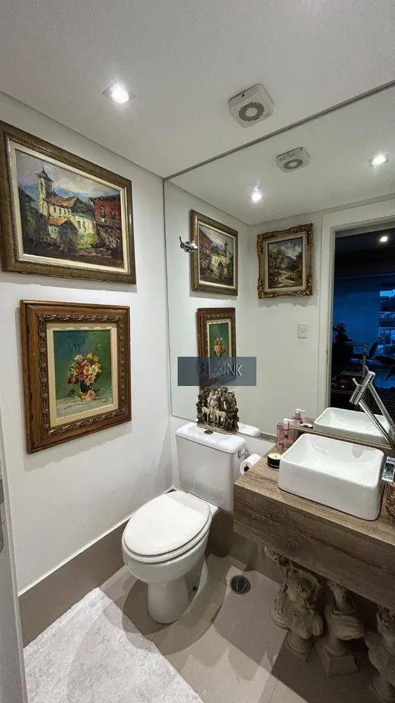 Apartamento, 3 quartos, 138 m² - Foto 1