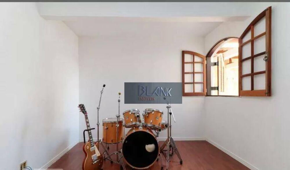 Casa, 4 quartos, 252 m² - Foto 2