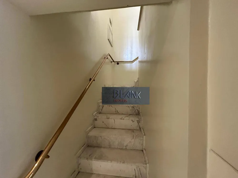 Casa, 8 quartos, 255 m² - Foto 2