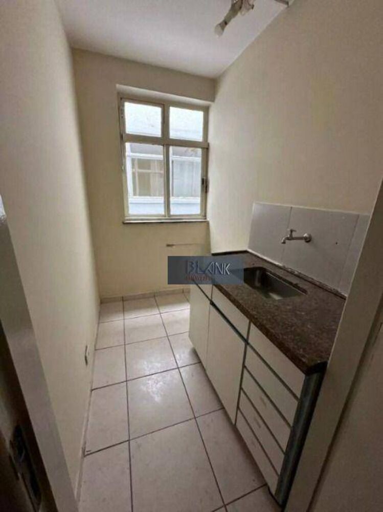 Casa, 8 quartos, 223 m² - Foto 3