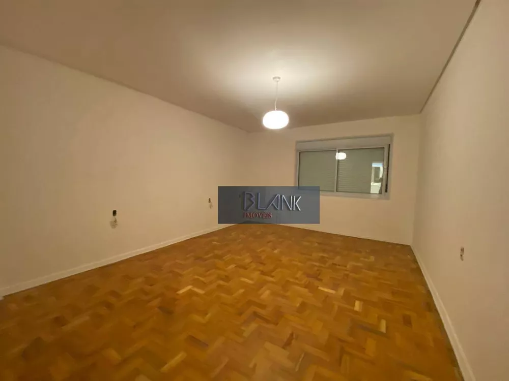 Apartamento à venda com 3 quartos, 187m² - Foto 4